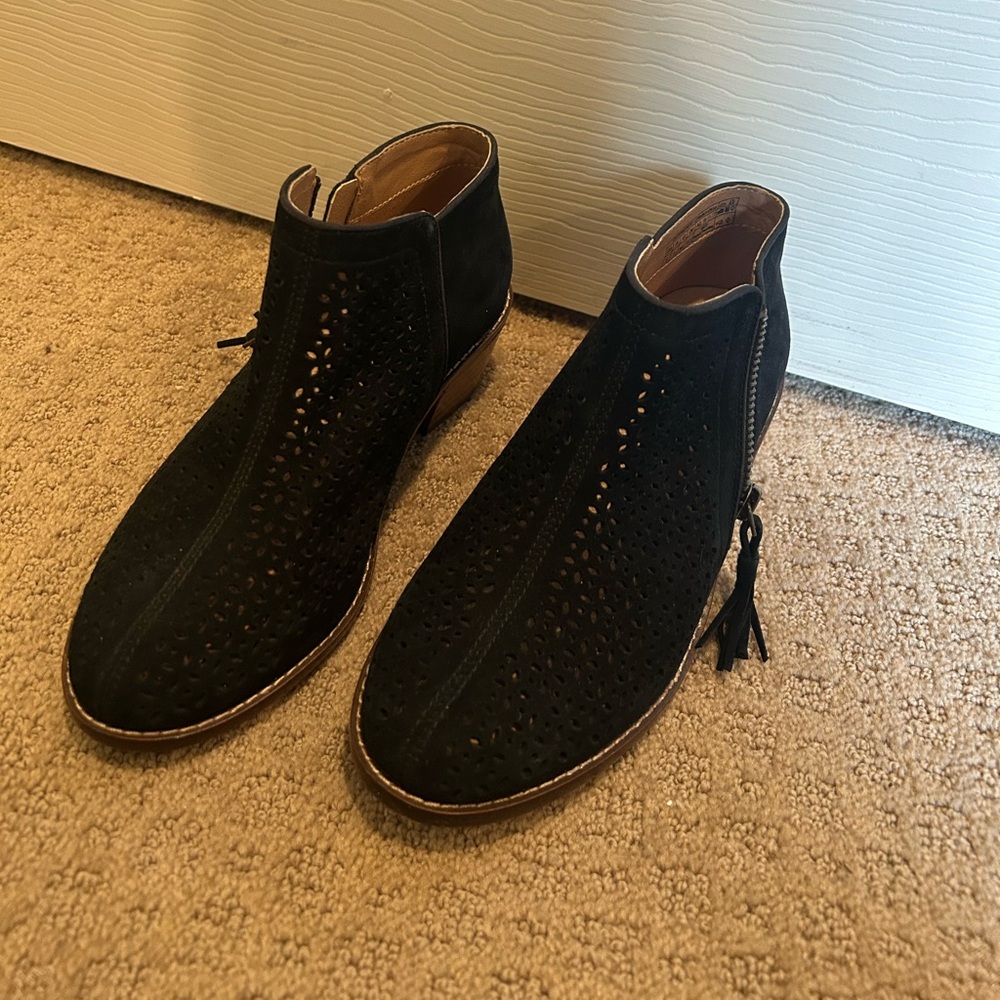 Joy Daytona Vionic Heels